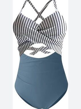 NWOT- women’s one piece tummy control cut out one piece swimsuit